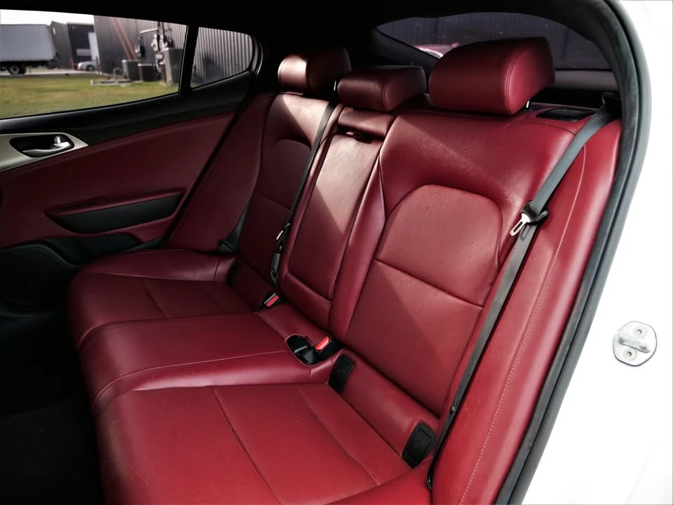 2021 Kia Stinger GT - Image 19 of 20