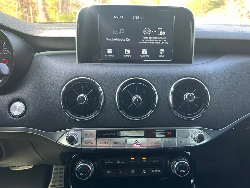 2021 Kia Stinger GT - Image 17 of 20