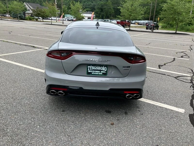 2021 Kia Stinger GT - Image 8 of 20