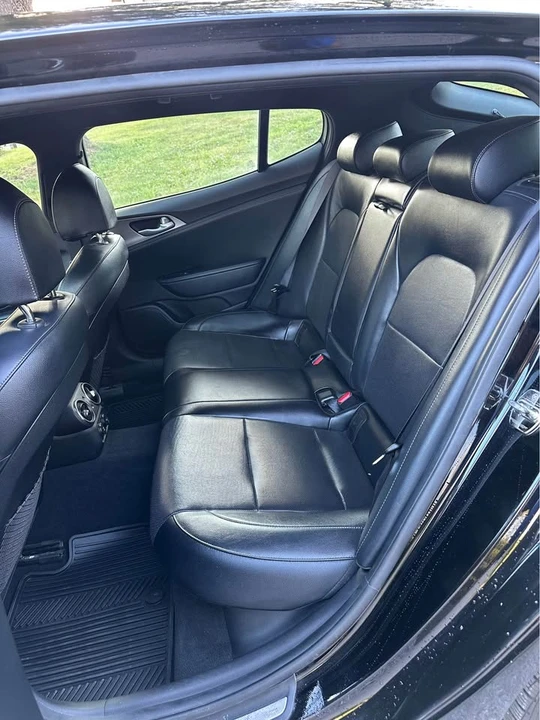 2021 Kia Stinger GT - Image 10 of 11