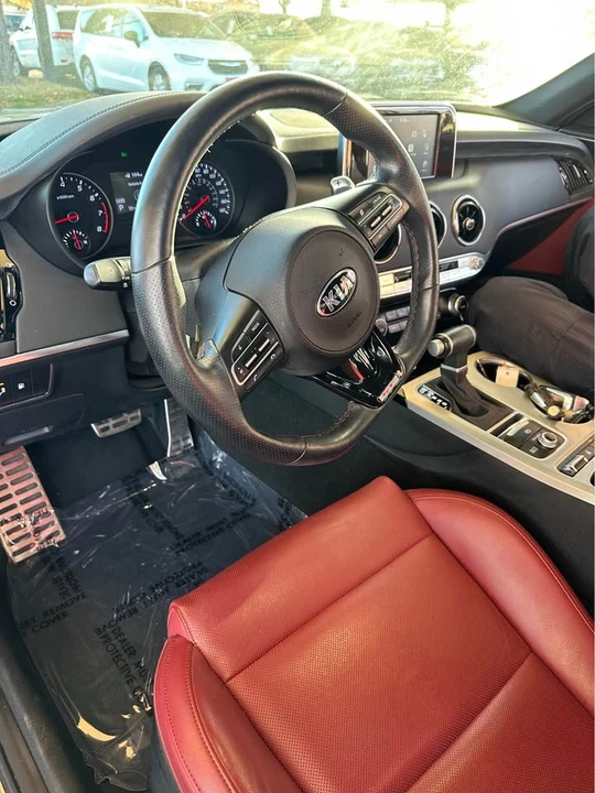 2021 Kia Stinger - Image 3 of 6
