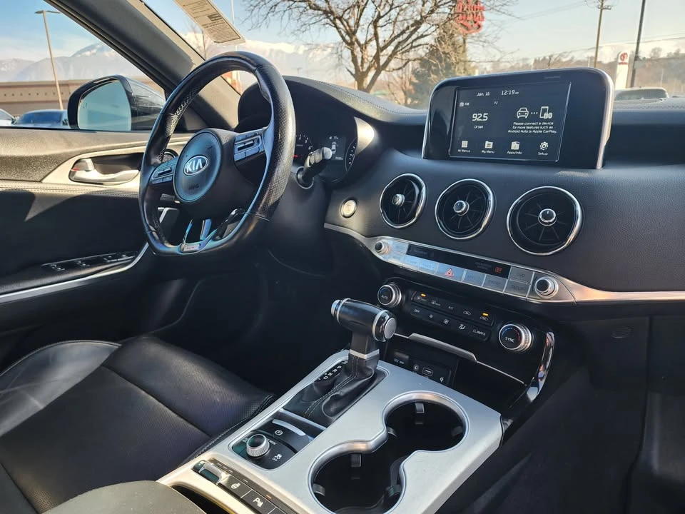 2021 Kia Stinger GT - Image 15 of 20