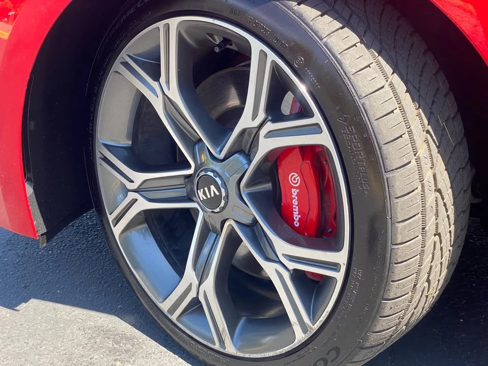 2021 Kia Stinger GT - Image 10 of 21