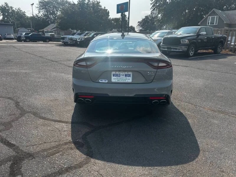 2021 Kia Stinger GT - Image 8 of 20