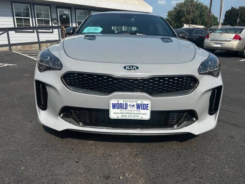 2021 Kia Stinger GT - Image 2 of 20