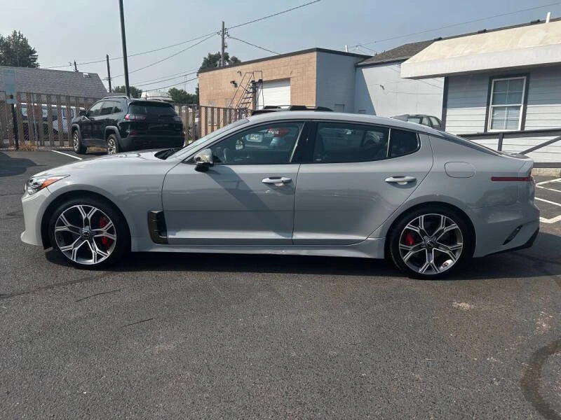 2021 Kia Stinger GT - Image 9 of 20