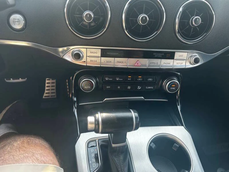 2021 Kia Stinger GT - Image 13 of 20