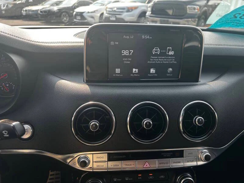2021 Kia Stinger GT - Image 12 of 20