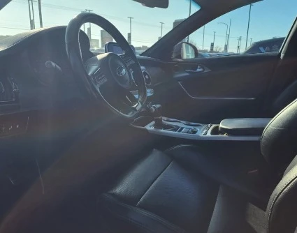 2021 Kia Stinger GT - Image 8 of 9