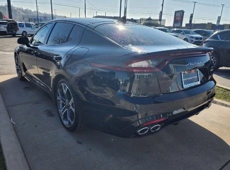 2021 Kia Stinger GT - Image 5 of 9