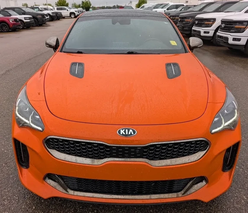 2021 Kia Stinger GT - Image 2 of 8
