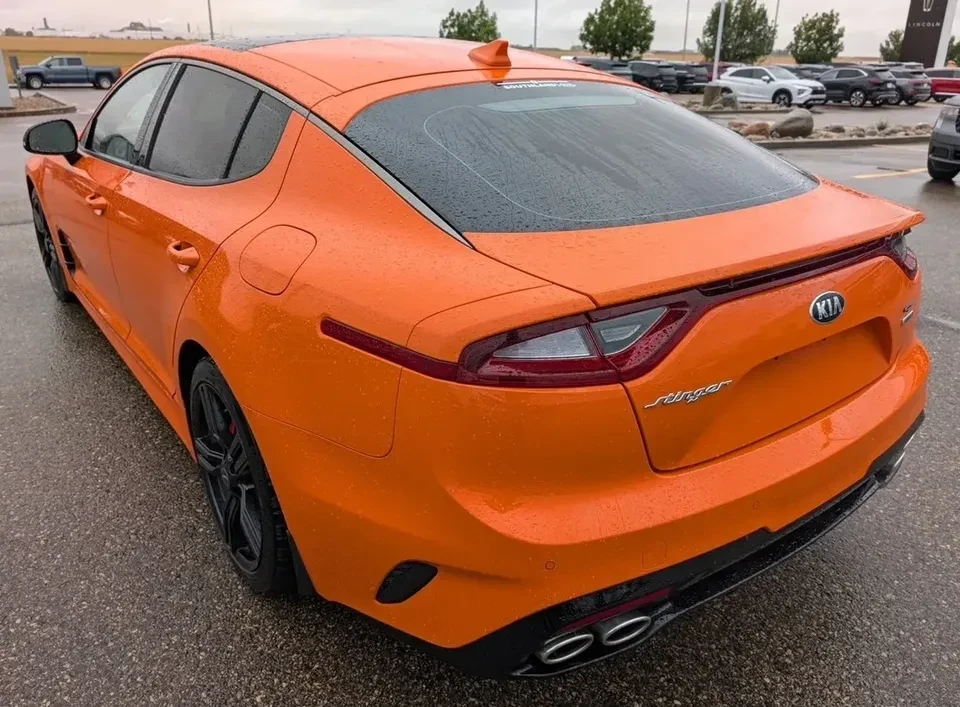 2021 Kia Stinger GT - Image 7 of 8