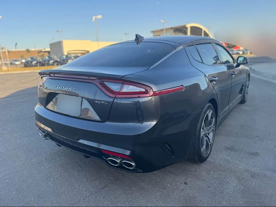 2021 Kia Stinger - Image 5 of 9