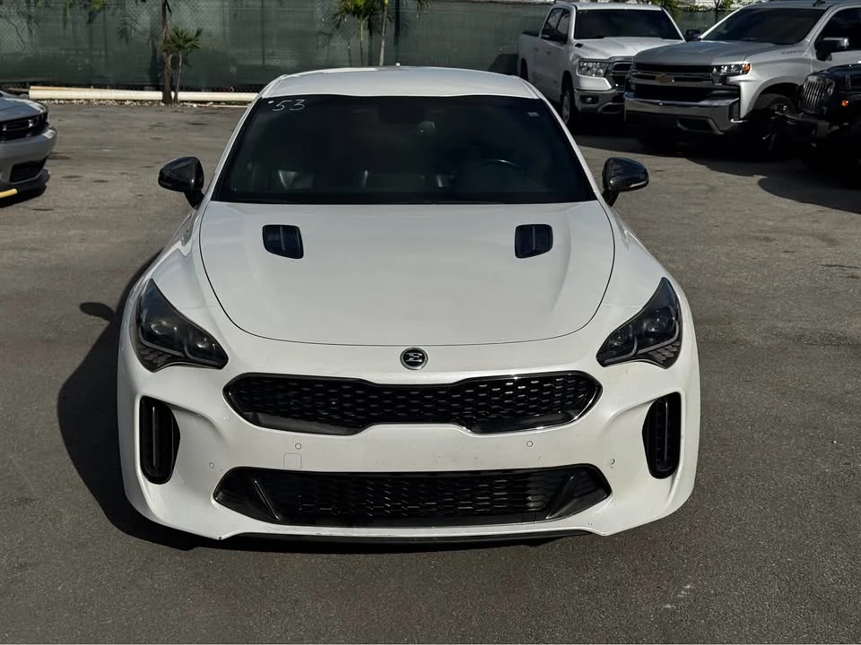 2021 Kia Stinger - Image 2 of 16