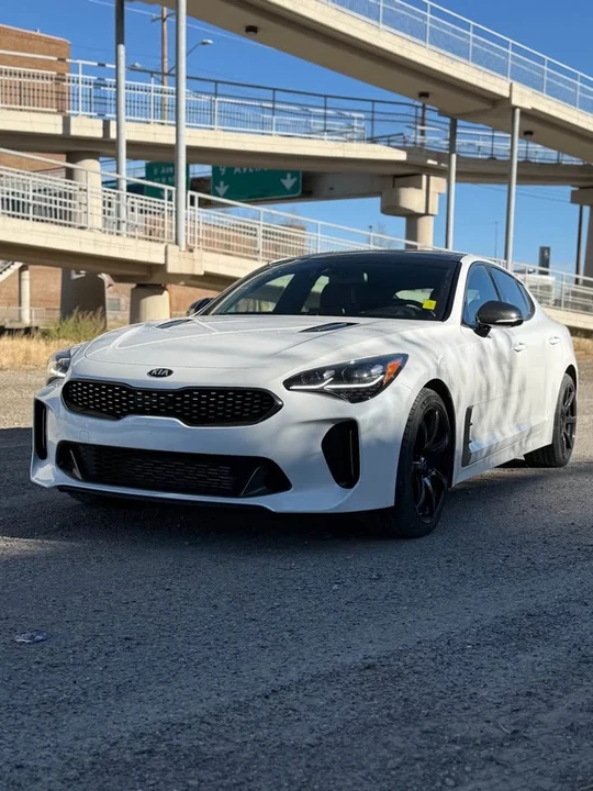 2021 Kia Stinger GT - Image 3 of 15
