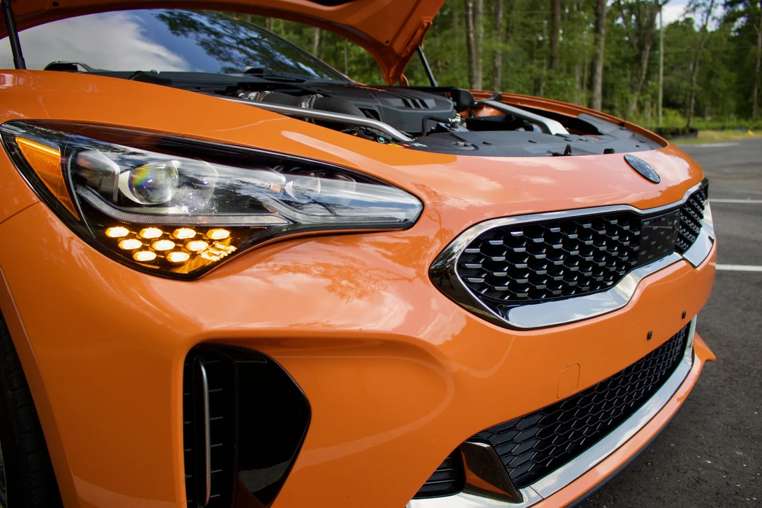2021 Kia Stinger GT - Image 24 of 31