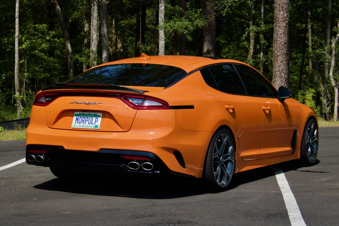 2021 Kia Stinger GT - Image 16 of 31
