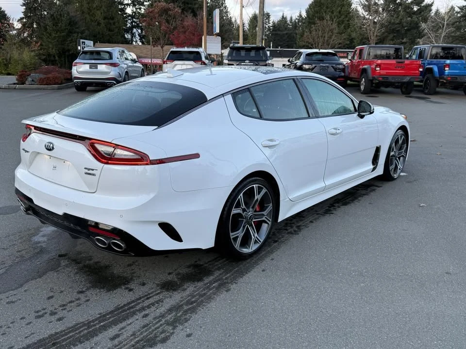 2021 Kia Stinger GT - Image 5 of 10