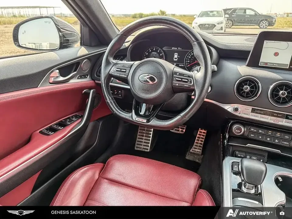 2021 Kia Stinger GT - Image 11 of 18