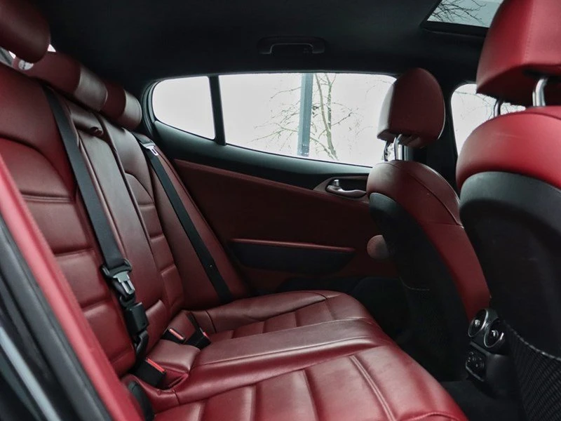 2021 Kia Stinger GT - Image 7 of 12