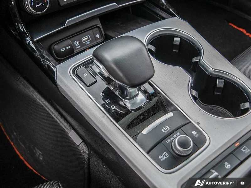 2021 Kia Stinger GT - Image 15 of 20