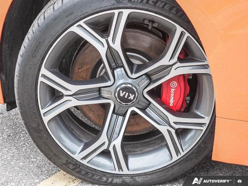 2021 Kia Stinger GT - Image 9 of 20