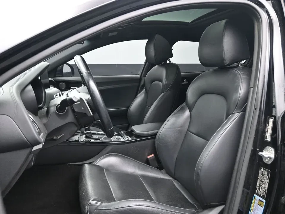2021 Kia Stinger - Image 13 of 20