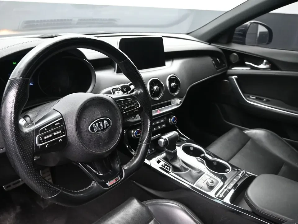 2021 Kia Stinger - Image 12 of 20