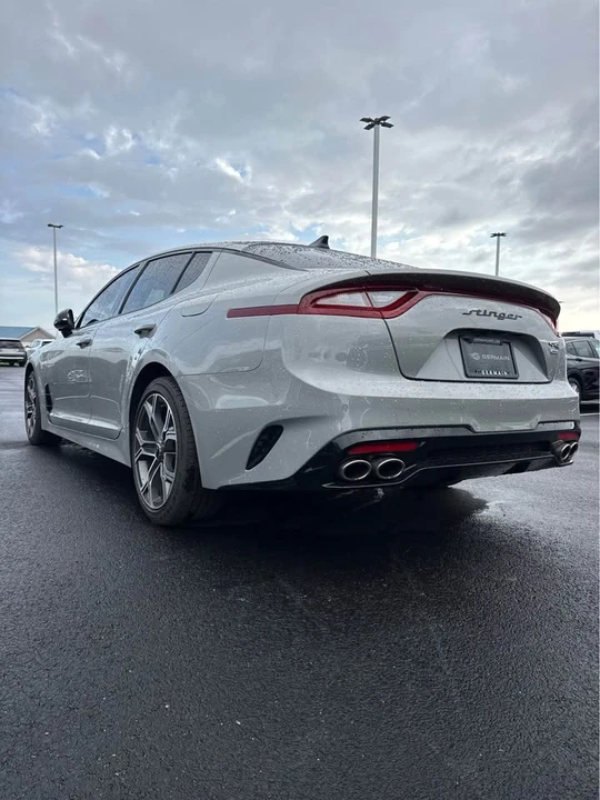 2021 Kia Stinger - Image 6 of 11