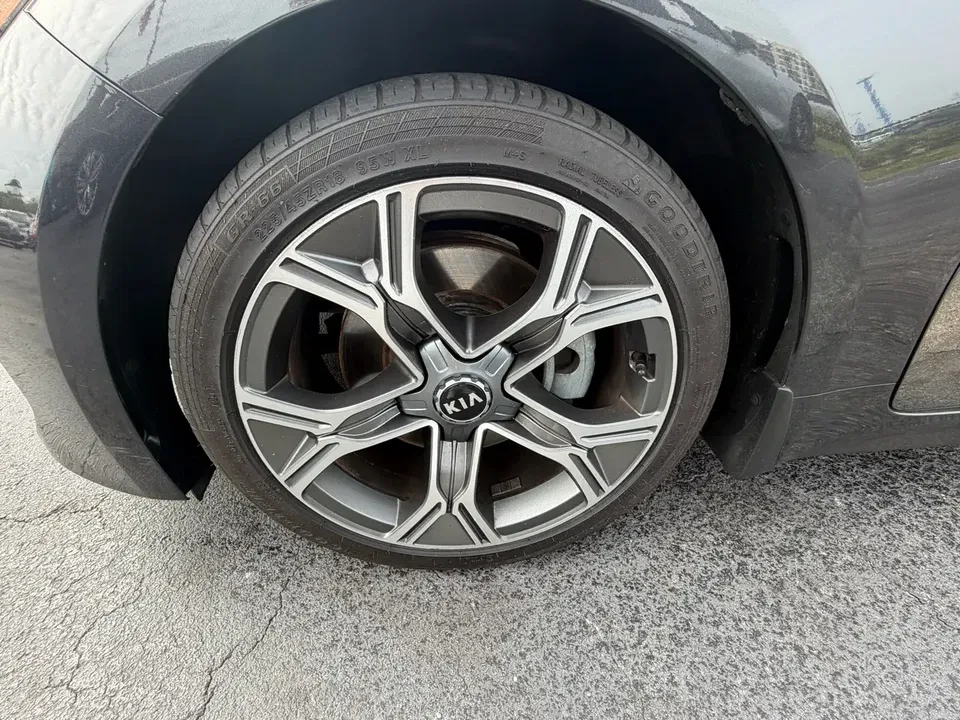 2021 Kia Stinger GT - Image 13 of 20