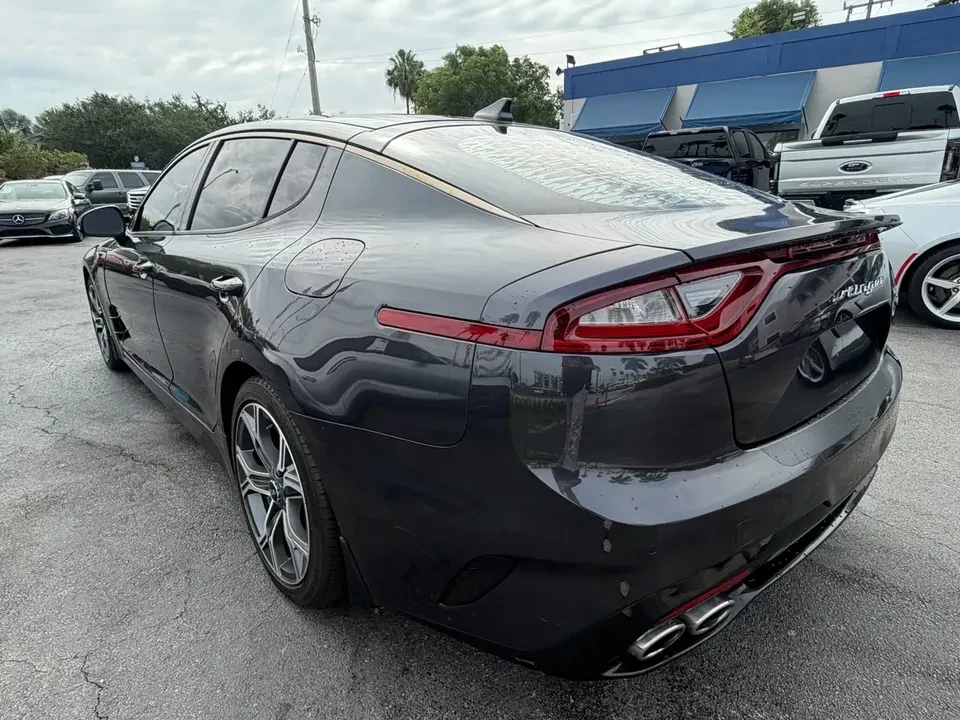 2021 Kia Stinger GT - Image 8 of 20