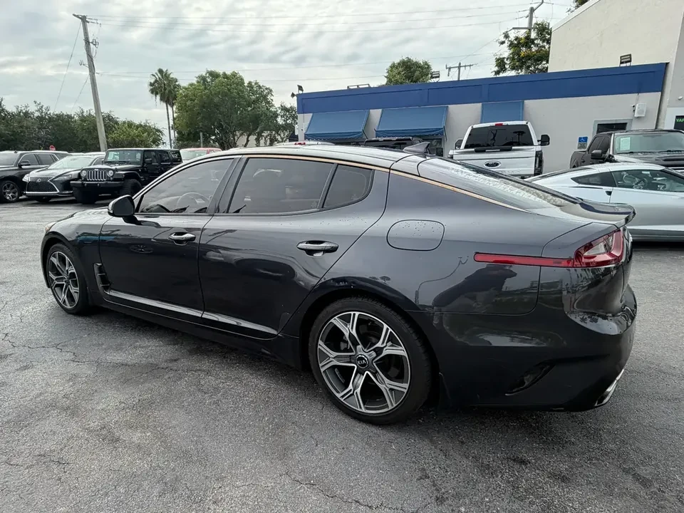 2021 Kia Stinger GT - Image 9 of 20