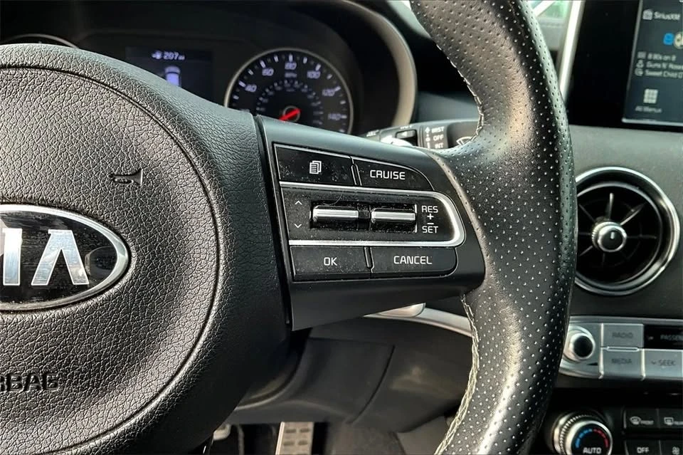 2021 Kia Stinger - Image 12 of 20