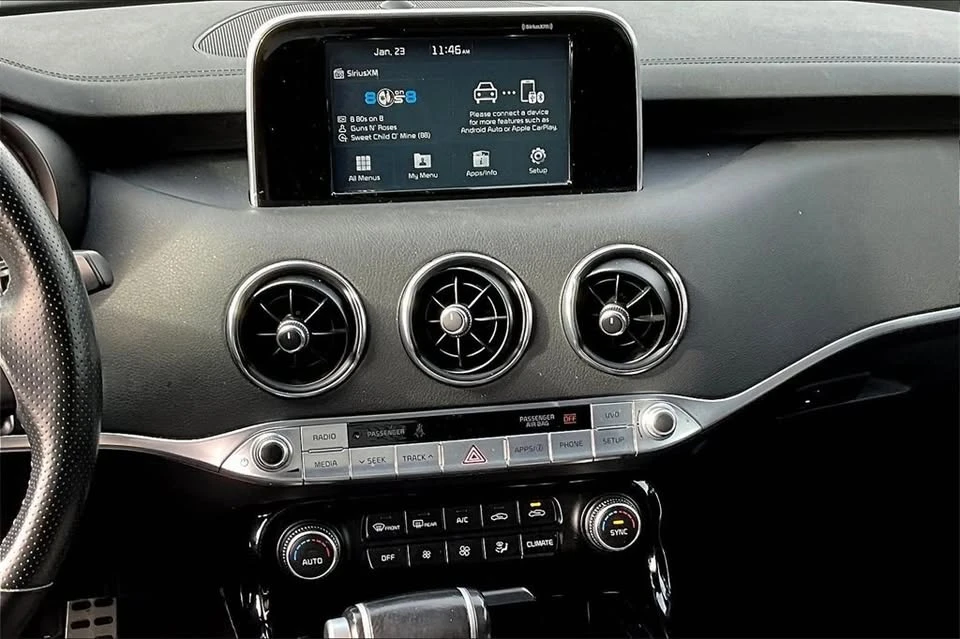 2021 Kia Stinger - Image 9 of 20