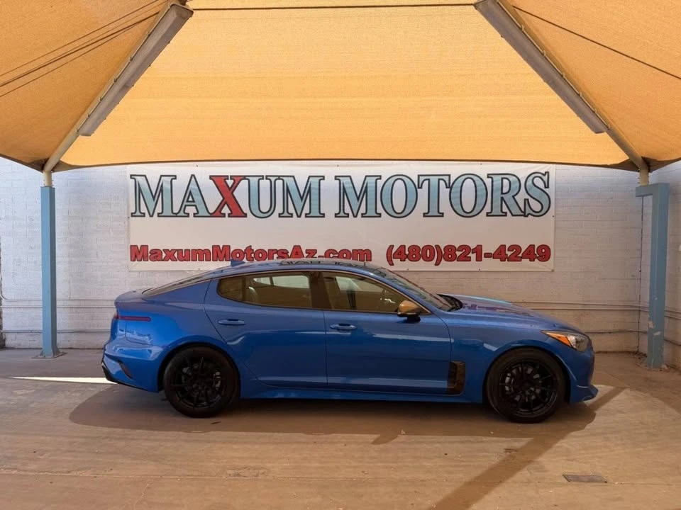 2021 Kia Stinger - Image 2 of 12