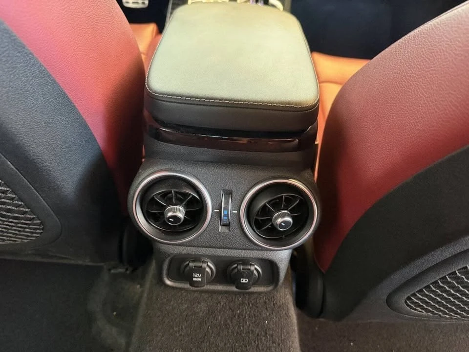 2021 Kia Stinger GT - Image 19 of 20