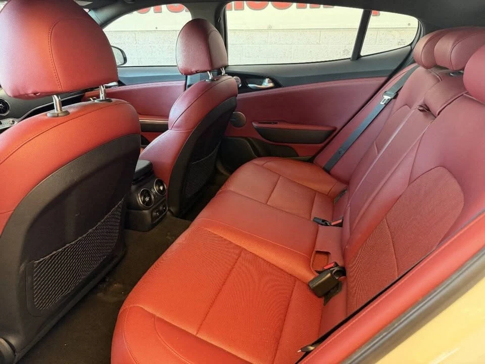 2021 Kia Stinger GT - Image 18 of 20