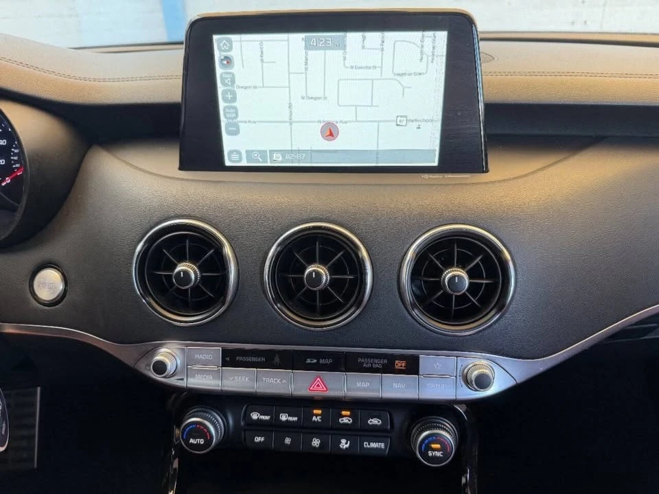 2021 Kia Stinger GT - Image 12 of 20