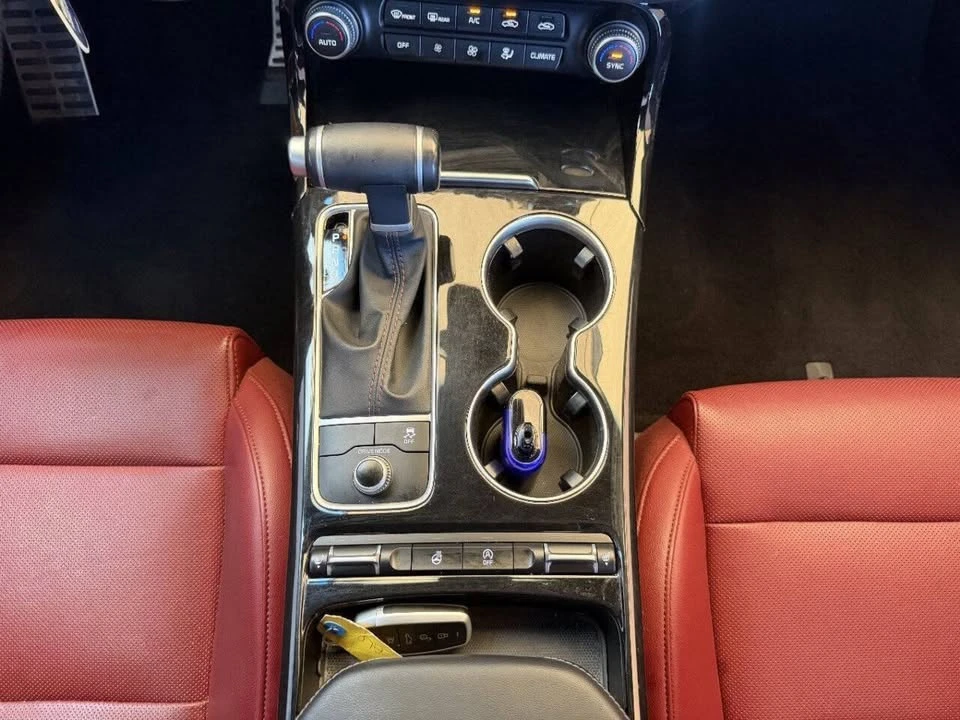 2021 Kia Stinger GT - Image 13 of 20