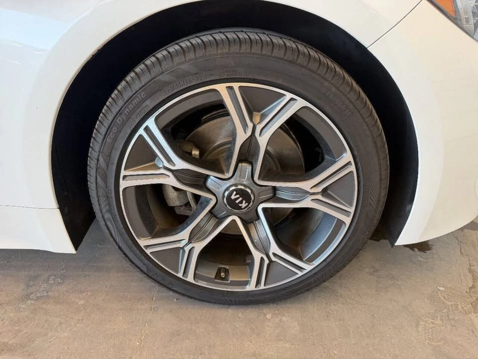 2021 Kia Stinger GT - Image 7 of 20