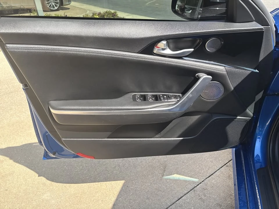 2021 Kia Stinger GT - Image 3 of 18