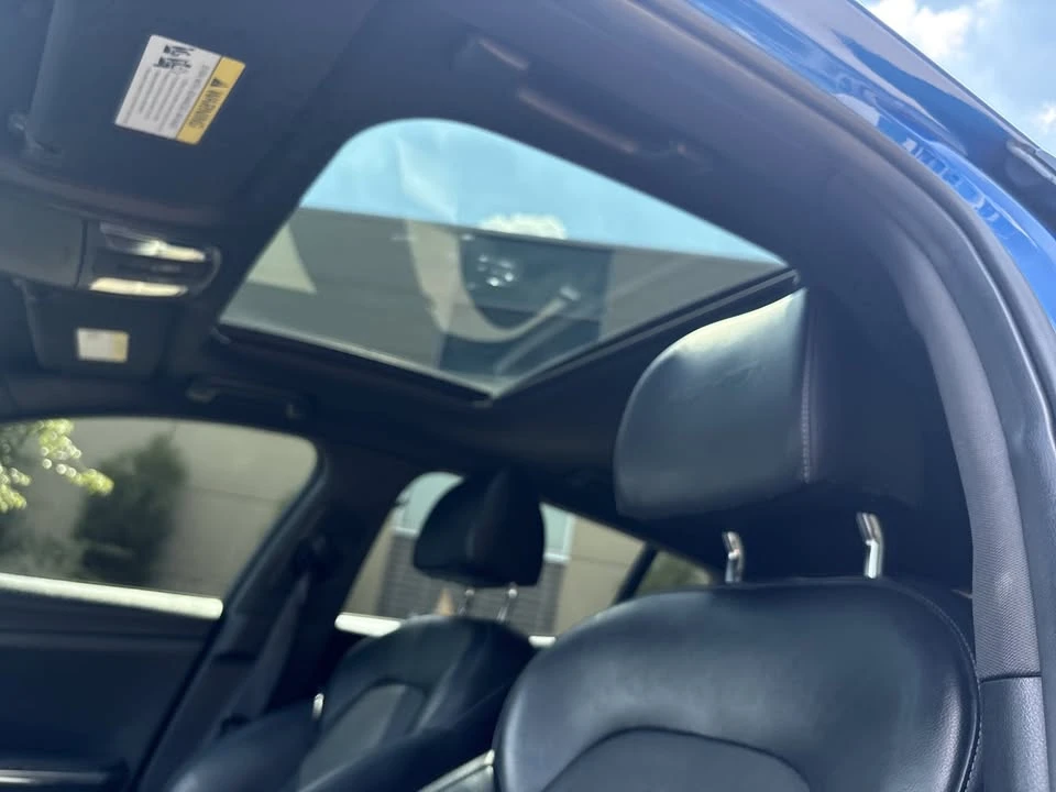 2021 Kia Stinger GT - Image 12 of 18