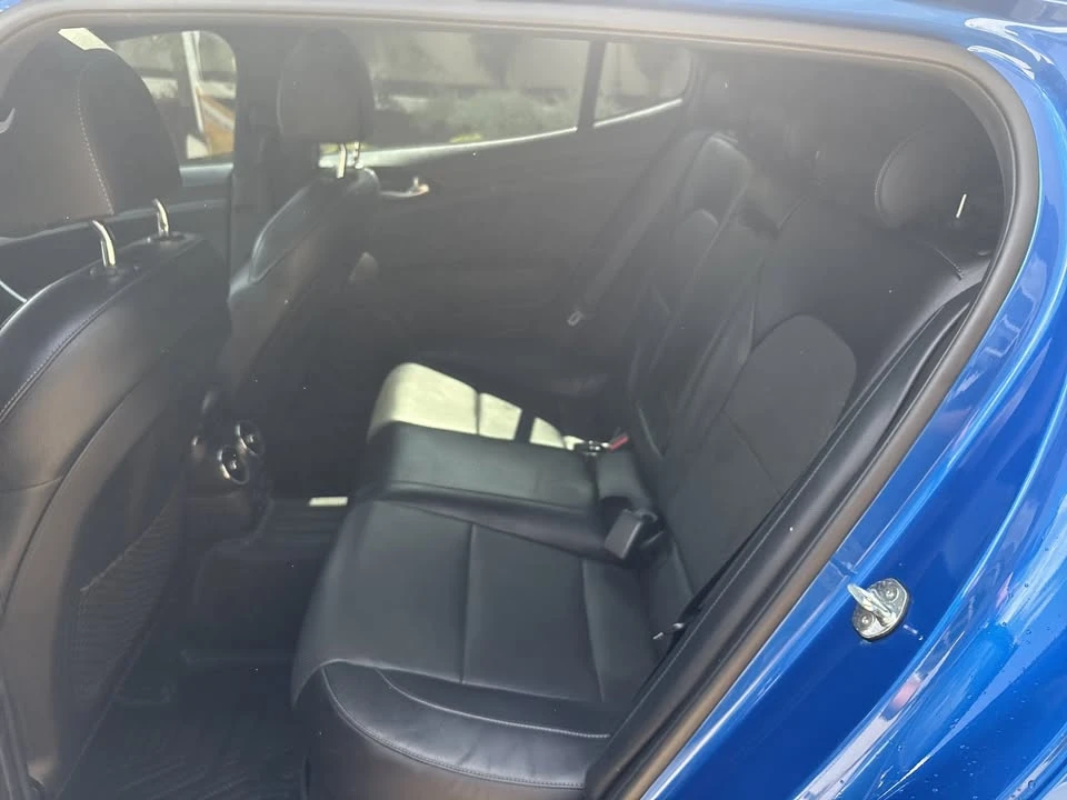 2021 Kia Stinger GT - Image 15 of 18
