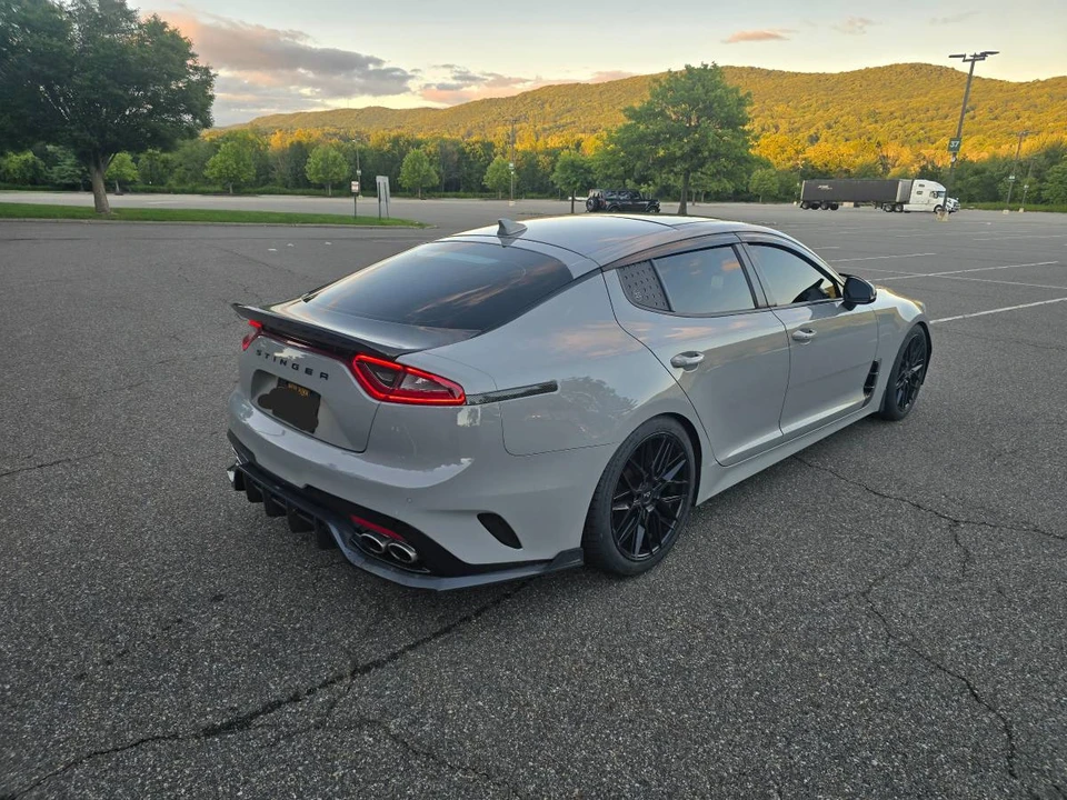 2021 Kia Stinger GT - Image 5 of 18