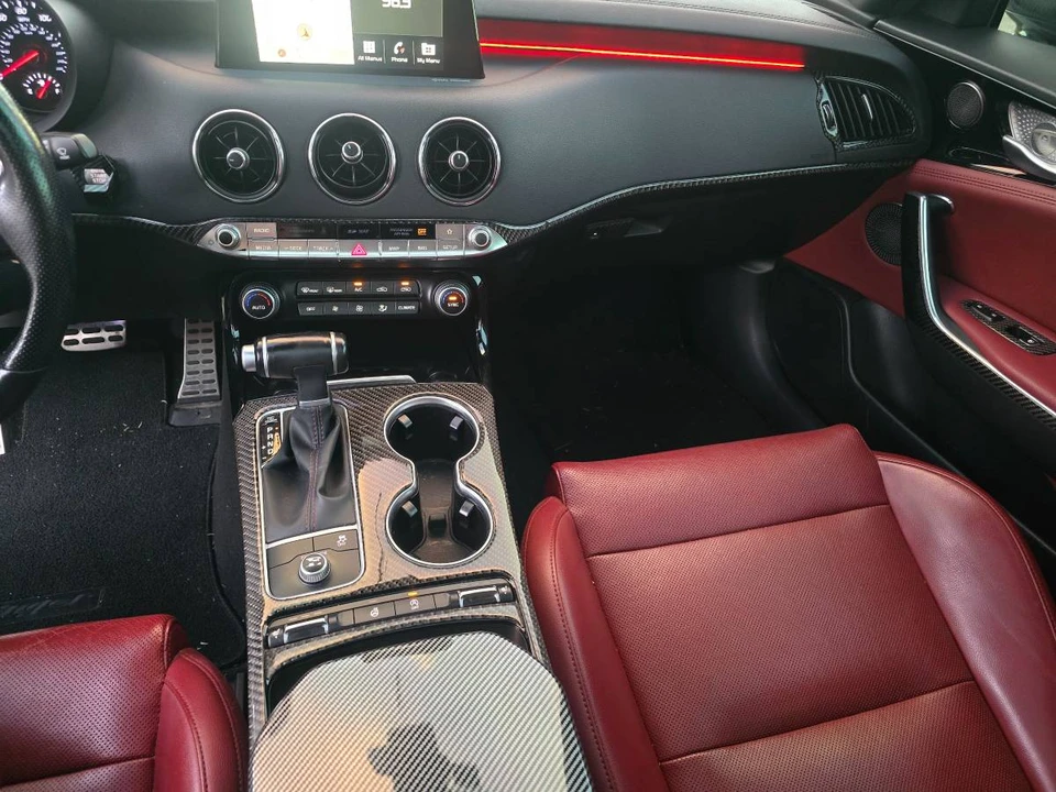 2021 Kia Stinger GT - Image 15 of 18