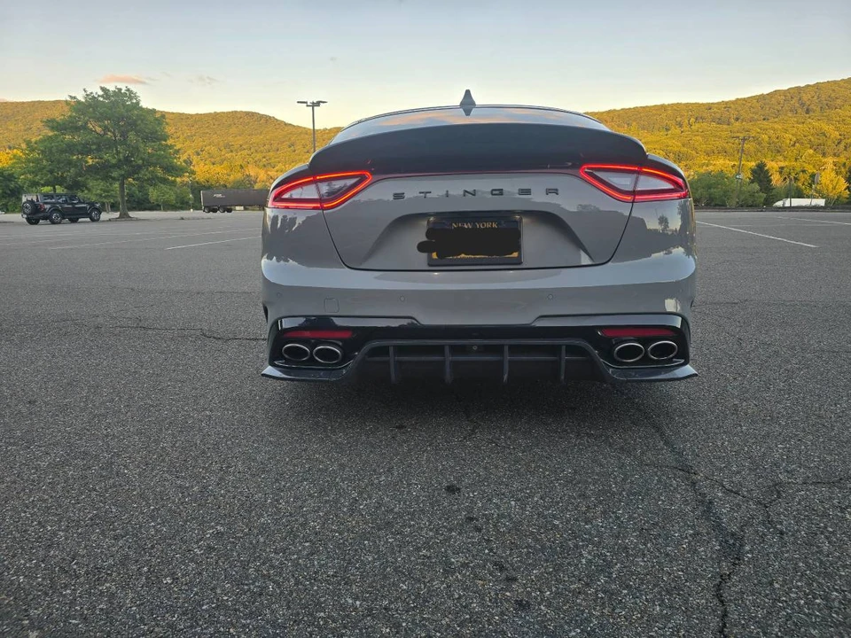 2021 Kia Stinger GT - Image 6 of 18