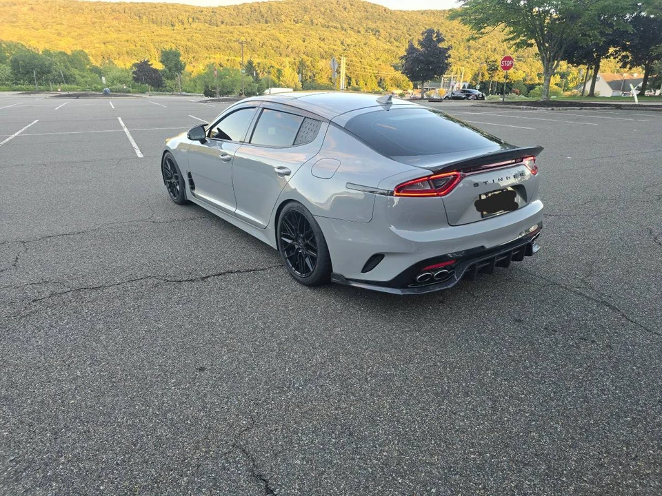 2021 Kia Stinger GT - Image 4 of 18