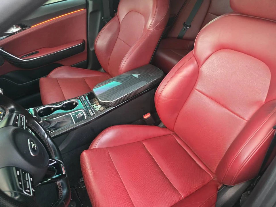 2021 Kia Stinger GT - Image 13 of 18