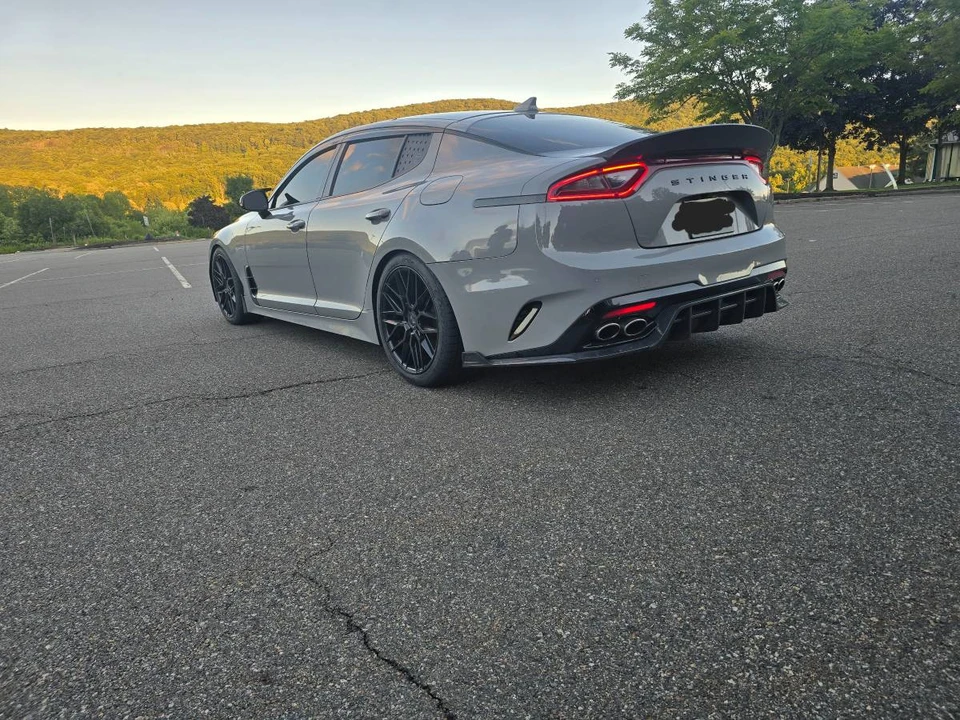 2021 Kia Stinger GT - Image 3 of 18