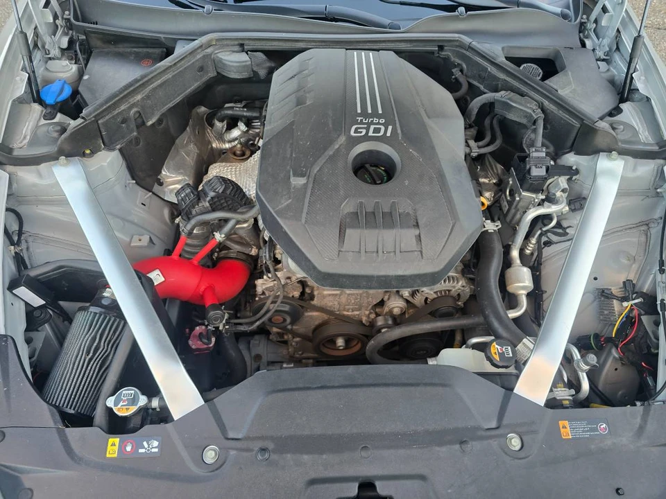 2021 Kia Stinger GT - Image 17 of 18